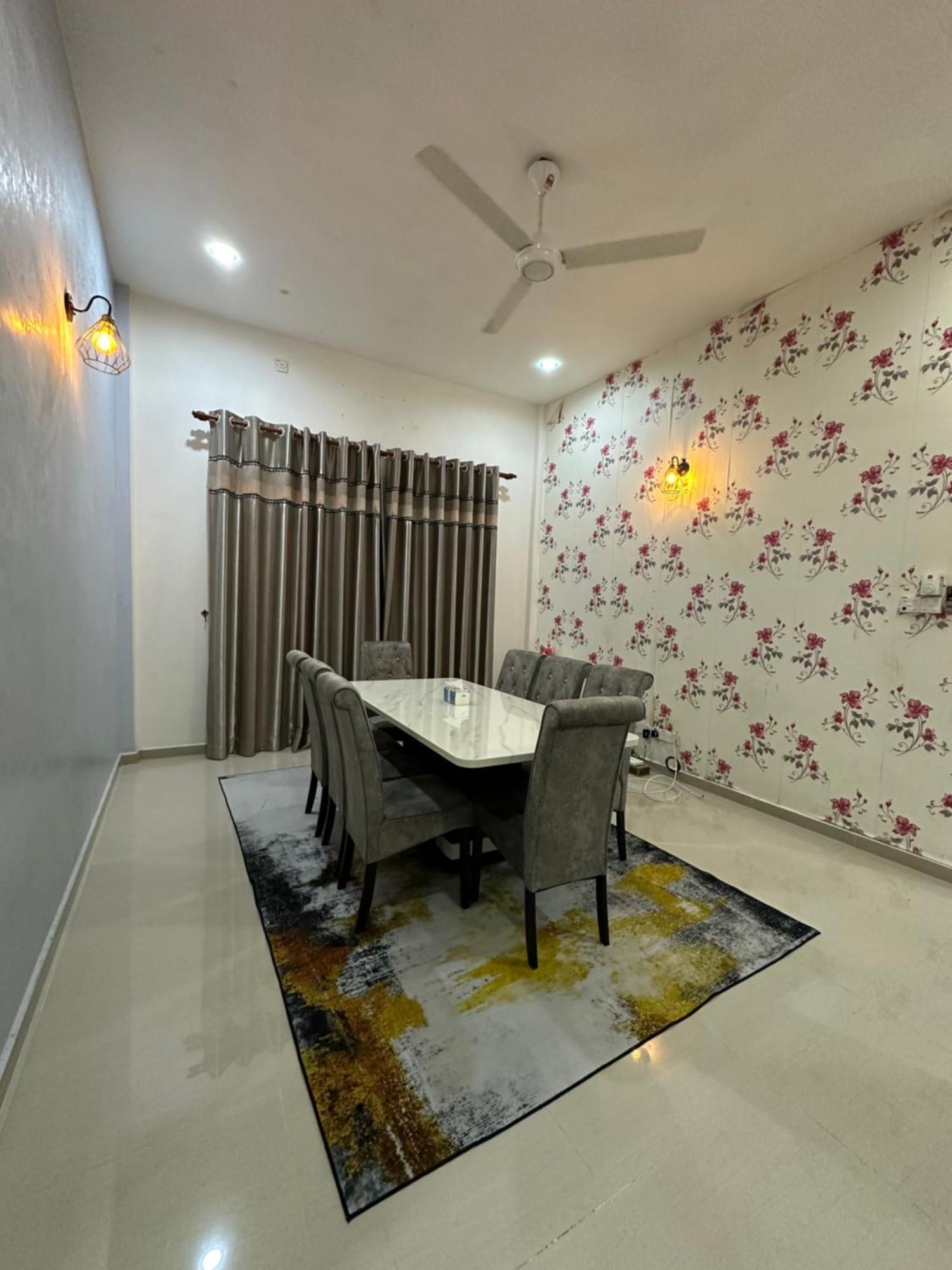 Sara Homestay Kuala Terengganu Exterior foto